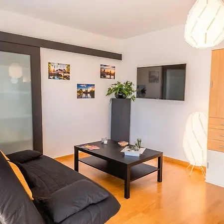 De Standing, 4 Etoiles, Calme, Neuf, Avec Terrasse Et Foret, Strasbourg Sud, Proches Des Commerces, Restaurants, Autoroutes 奥斯特瓦尔德